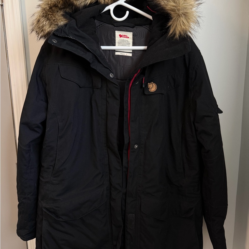 Fjallraven Nuuk Women’s Black Parka with removal faux fur trim